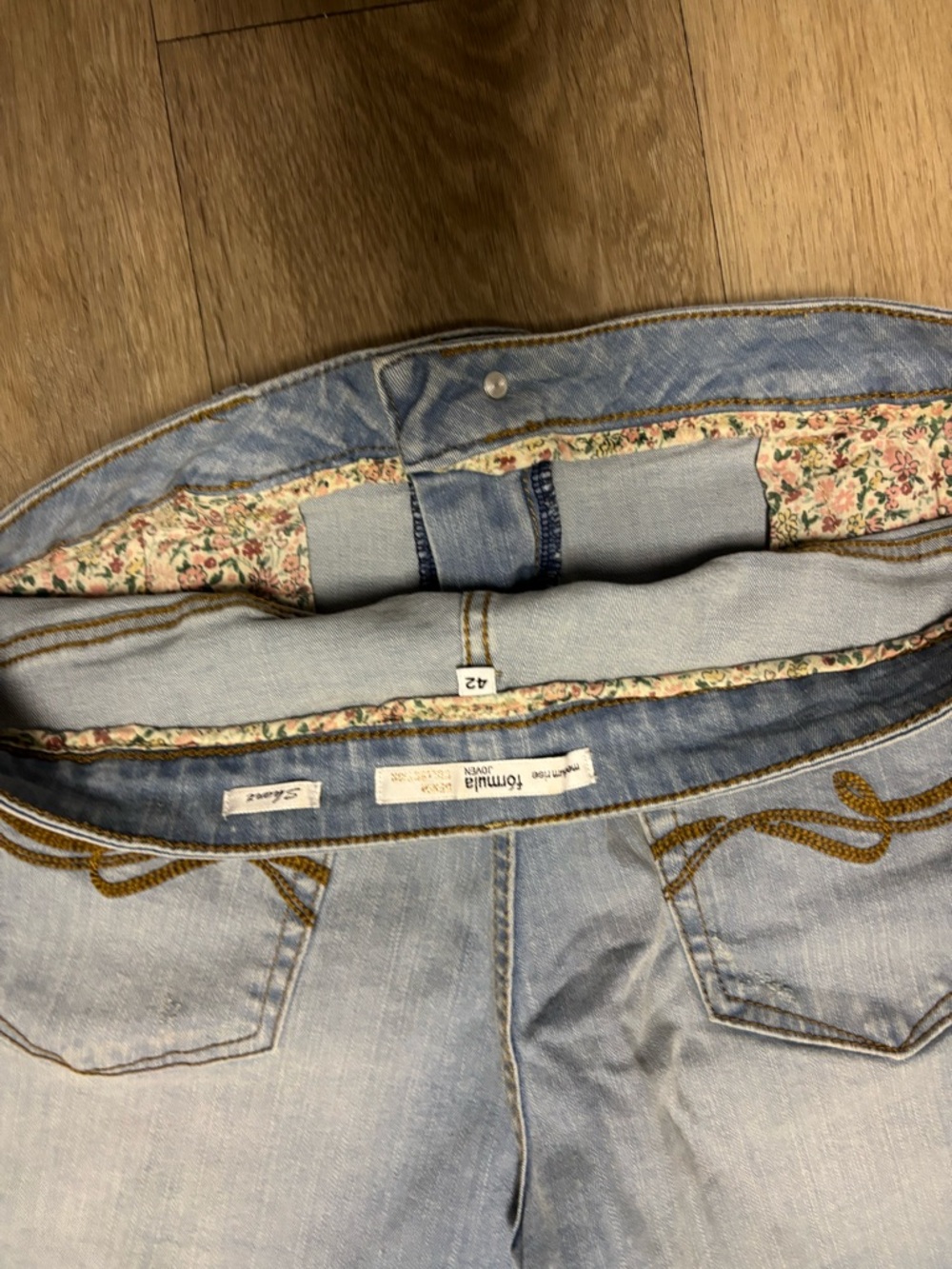 Bershka Light Blue Boyfriend‎ Denim Shorts - Picture 4 of 6